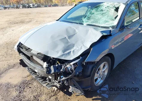 2021 Hyundai Elantra Se z USA, uszkodzony, nr VIN KMHLL4AG2MU155103